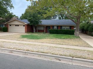 5702 Geneva Ave, Lubbock, TX 79413