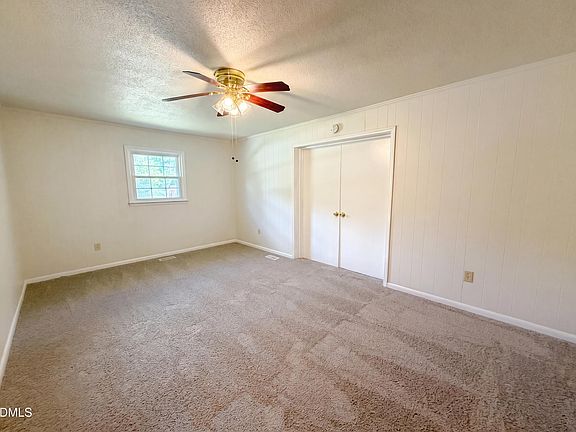 4th image of 2611 Freemont Rd