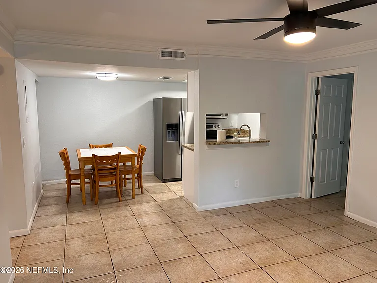 100 Fairway Park Blvd #1606 — Photo 3