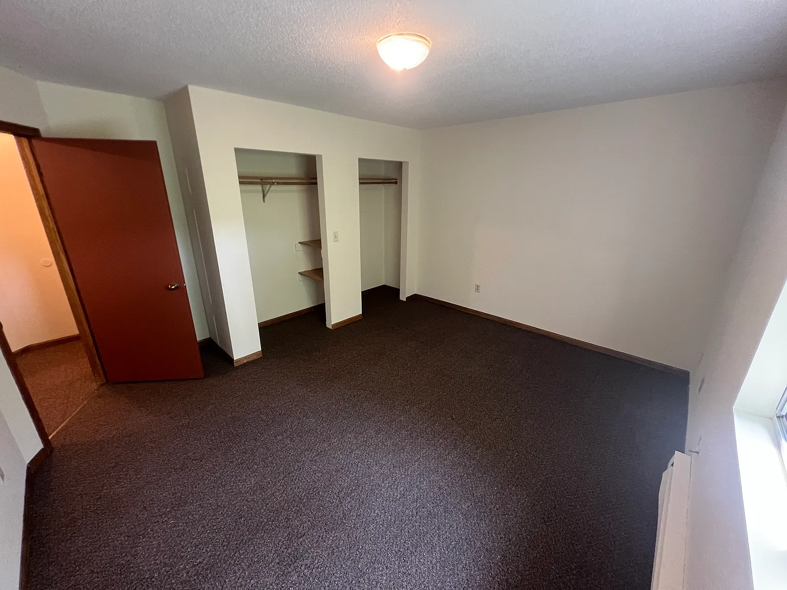 3 bed, $1,250 — Photo 4