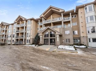 11260 153rd Ave NW #321, Edmonton, AB T5X6E7