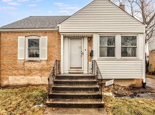 21153 Locust St, Matteson, IL 60443