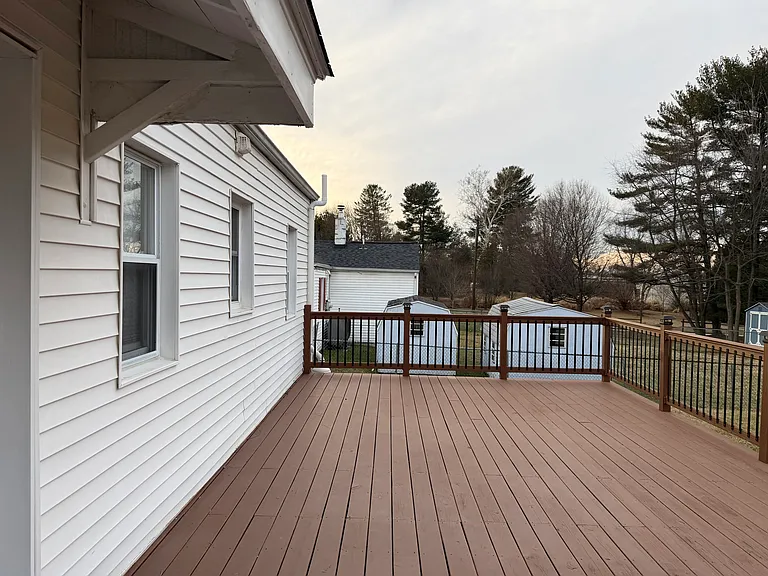 346 W Church Rd — Photo 14