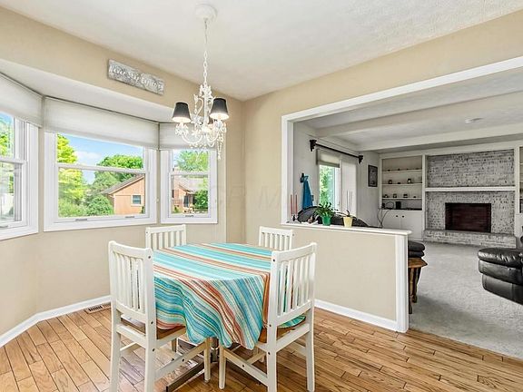 Eating Area with Bay Window