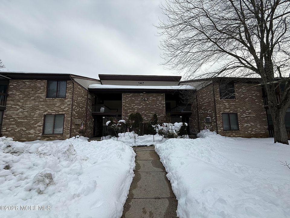 1st image of 147 Amberly Drive #C