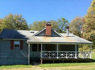 252 Heasley Hollow Rd, Vandergrift, PA 15690