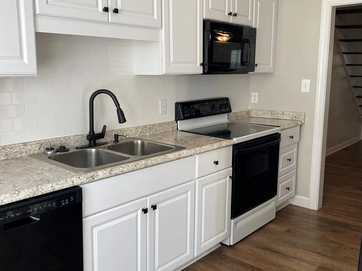 2502 Saint Christopher Cir SW — Photo 4