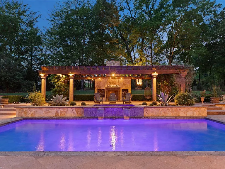 3705 Champions Ridge Ln — Photo 43