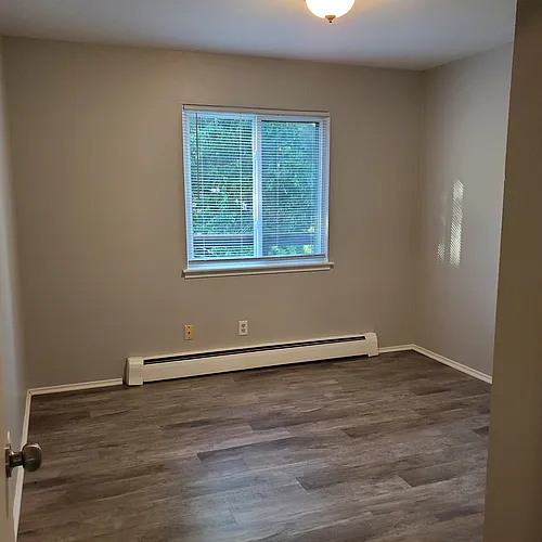 2229 Helen Ave #4 Photo 1
