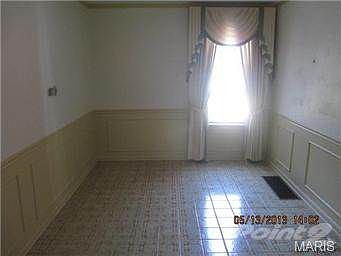 3rd image of 4229 W Ashland Ave
