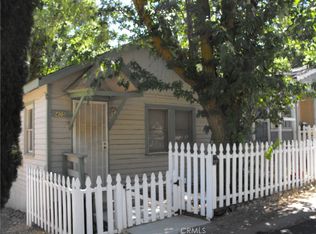 411 Tetley Ln, Crestline, CA 92325