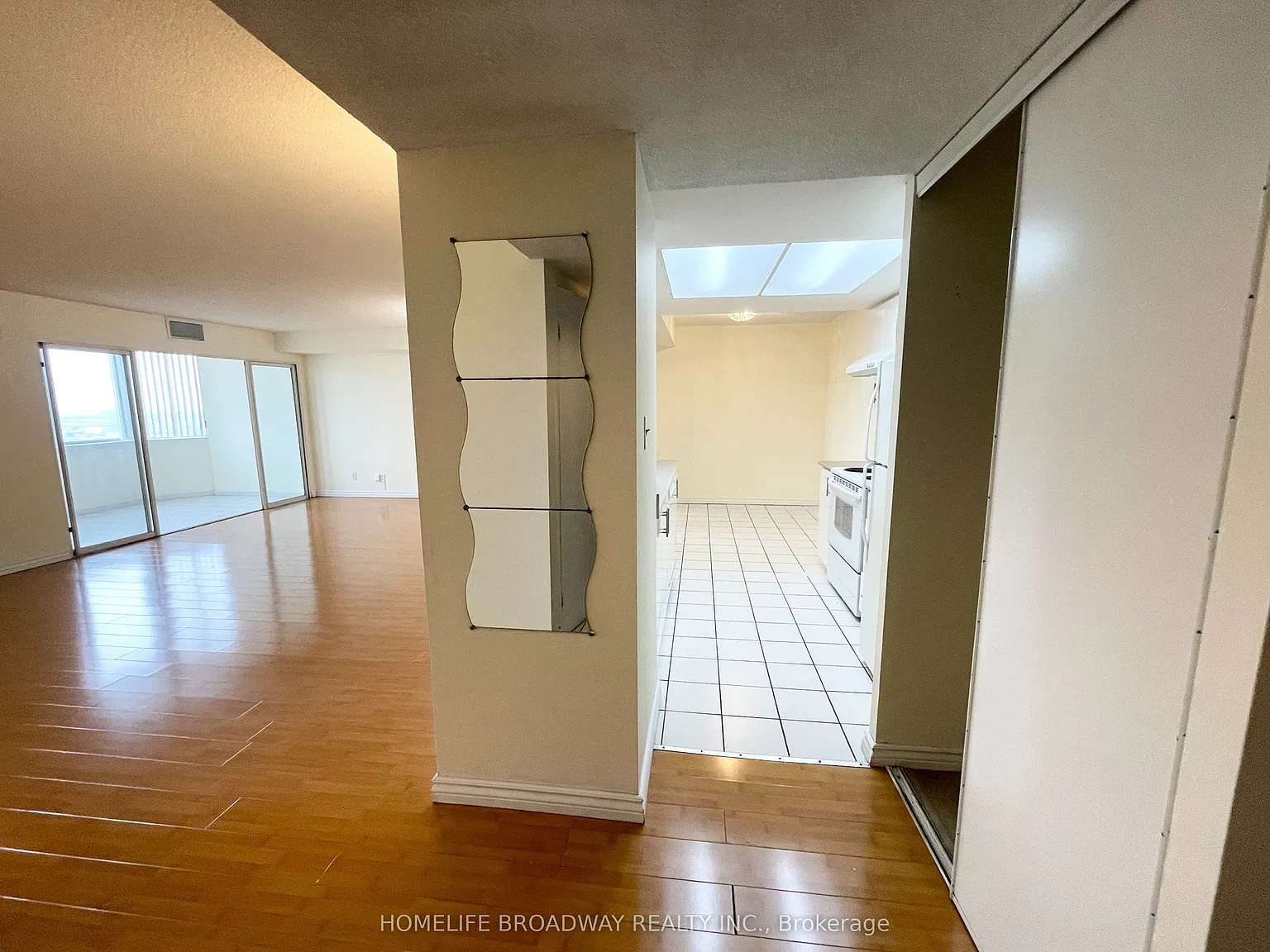 3 bed, $2,750 — Photo 4