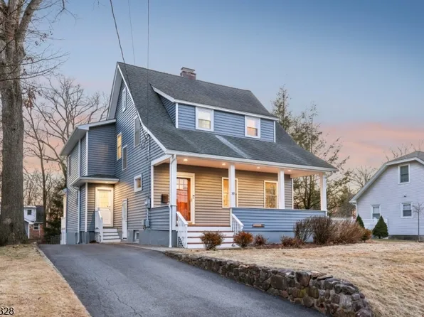10 Glenview Rd, North Caldwell Boro, NJ 07006