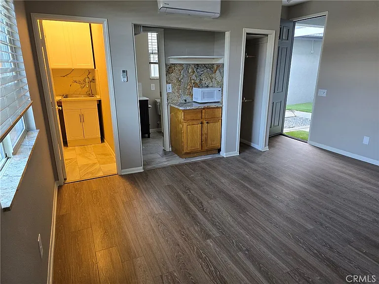 23638 William Pl — Photo 2