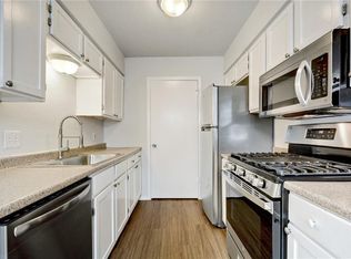 412 Linden St #B, Bastrop, TX 78602