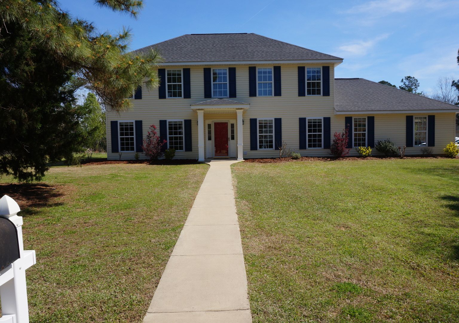 1407 Cobblestone Ln, Demopolis, AL 36732 | Zillow