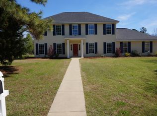 1407 Cobblestone Ln, Demopolis, AL 36732