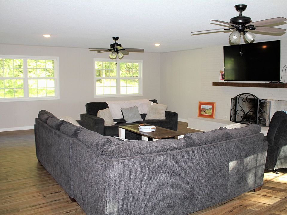 352 County Road 111, Killen, AL 35645 MLS 512626 Zillow