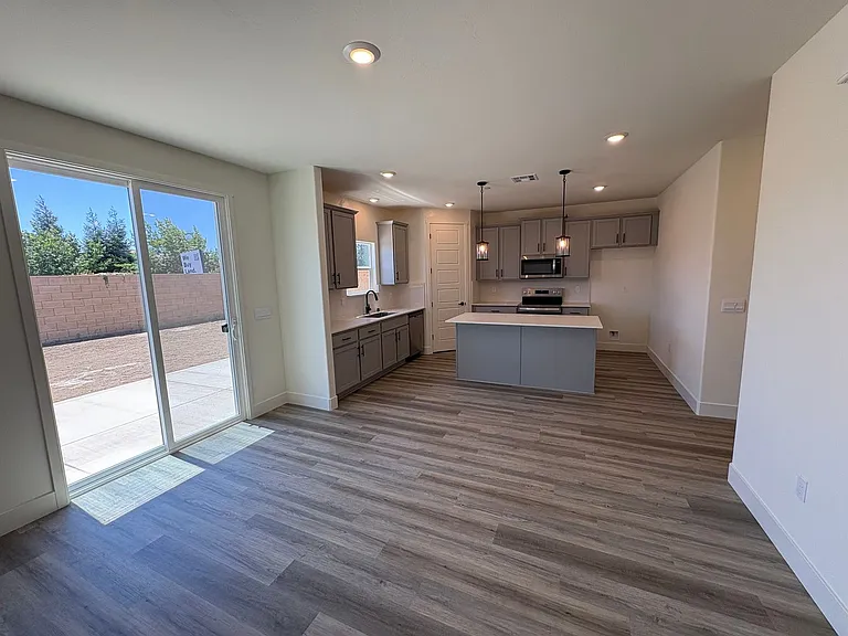 4005 W Babcock Ave — Photo 17
