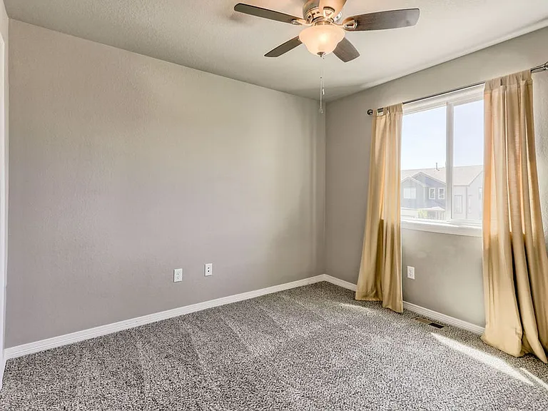 1748 Ruddlesway Dr — Photo 17