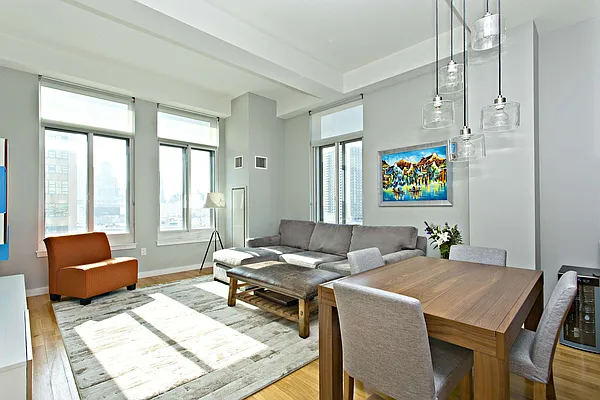 Rented by Venture Equity Partners | media 15