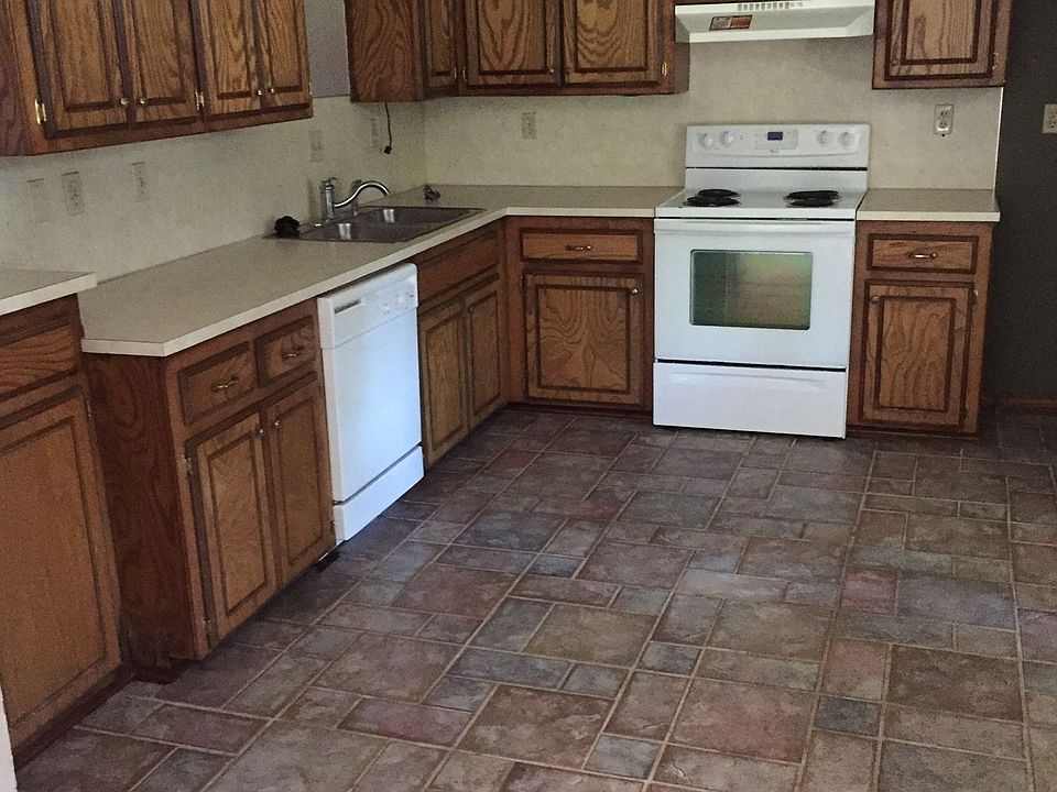 2nd image of 2309 Fairfield Dr