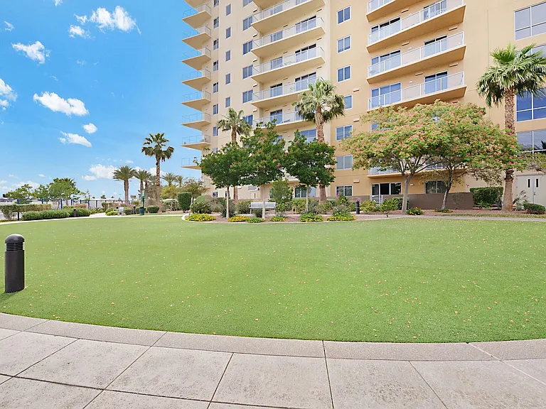 8255 Las Vegas Blvd S #1203 — Photo 34