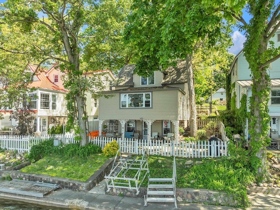 1st image of 472 Spring Beach Rd