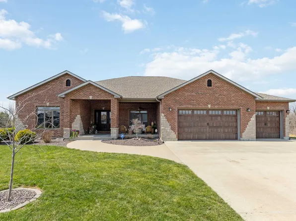 4311 Bryant Dr, Quincy, IL 62305