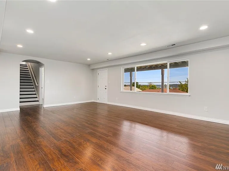 9272 Spear Pl S — Photo 3