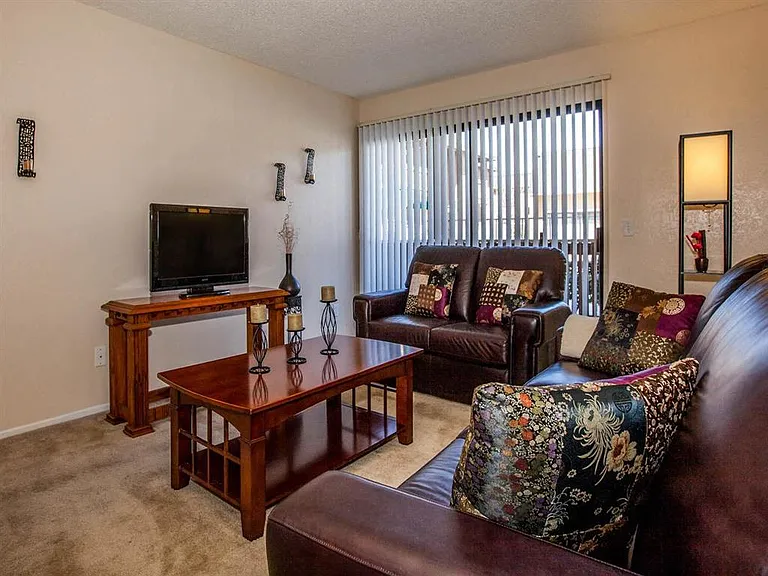 Carmel Apartments — Photo 13