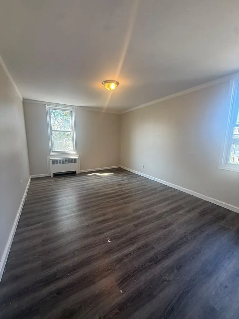 3 bed, $2,295 — Photo 1
