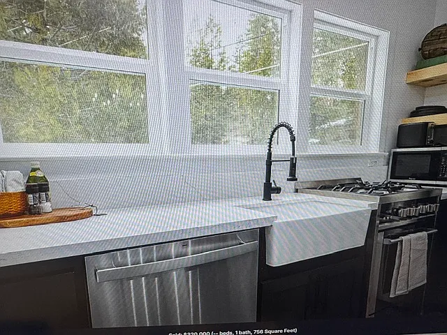 42145 Tollhouse Rd — Photo 11