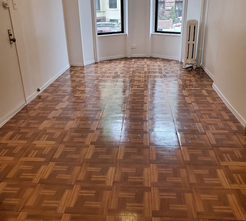 2nd image of 392 1st St APT 1