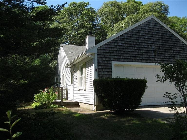 1st image of 98 Evelyns Drive