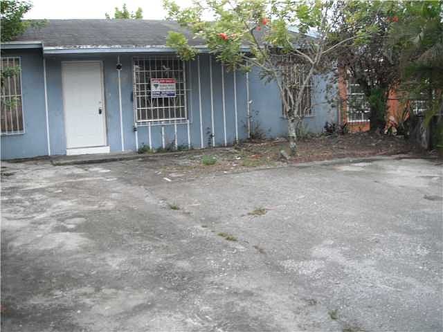 1st image of 2910 NW 195th St