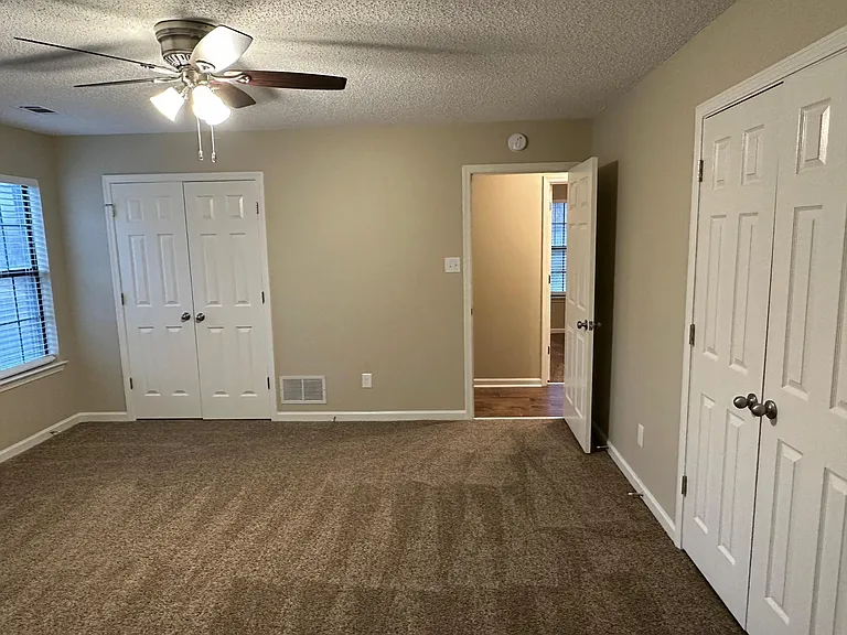 365 Taylors Way — Photo 13