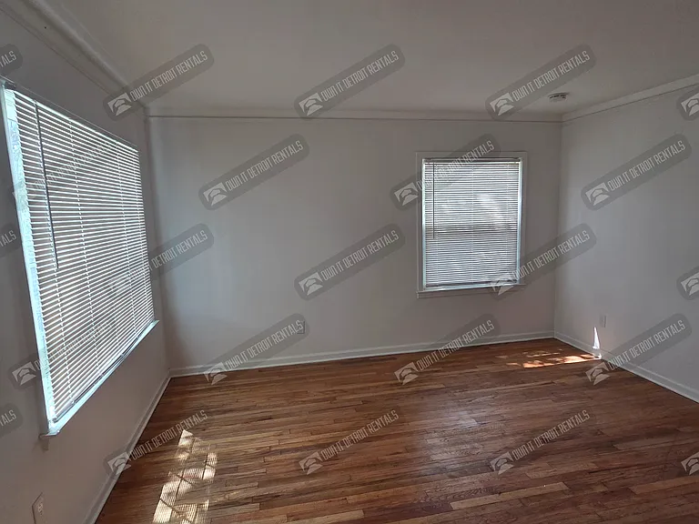 7211 Paige Ave — Photo 6