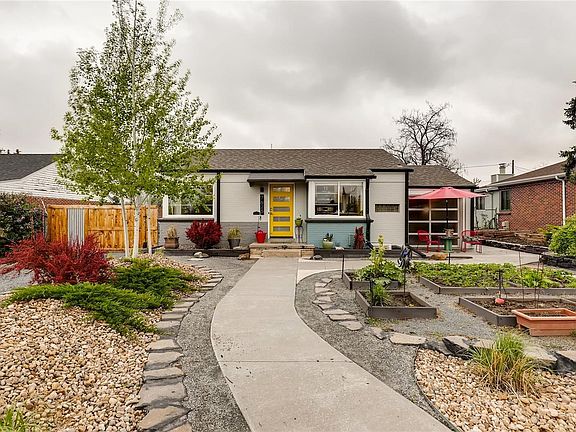 3rd image of 7625 E Montview Blvd