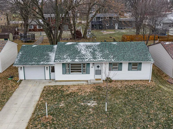 305 7th Ave NW, Kasson, MN 55944