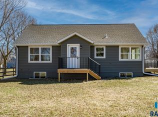 105 W Elder St, Montrose, SD 57048
