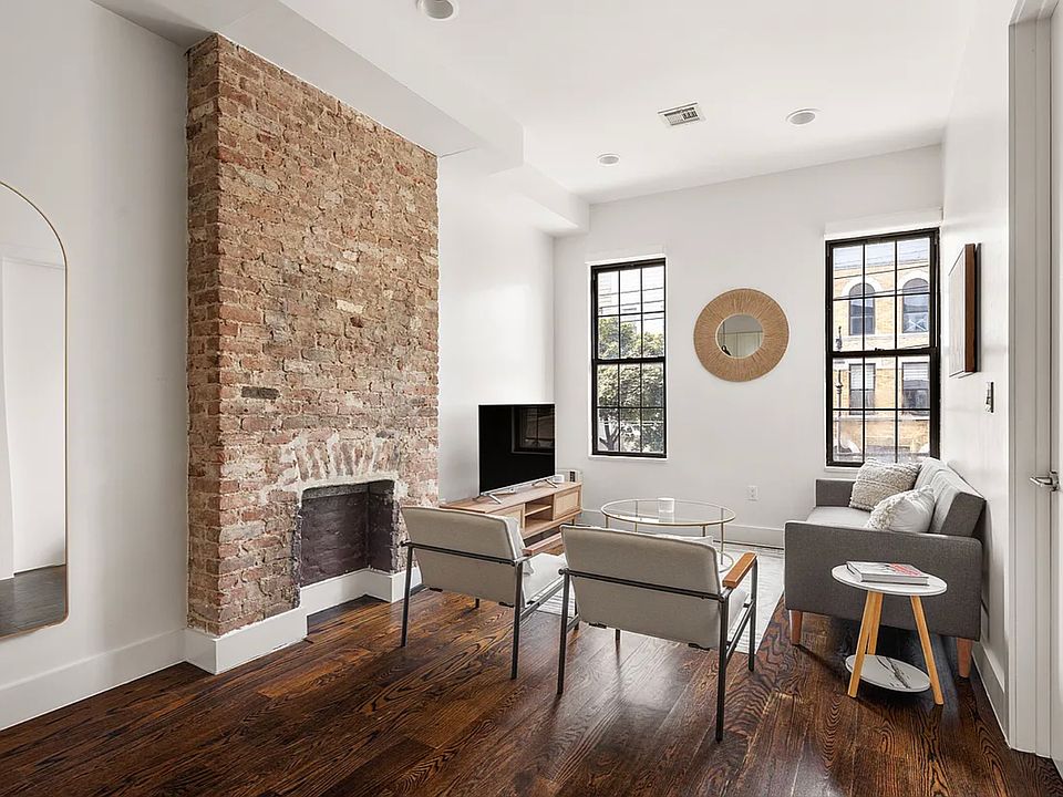 1st image of 253 Wyckoff Ave #2