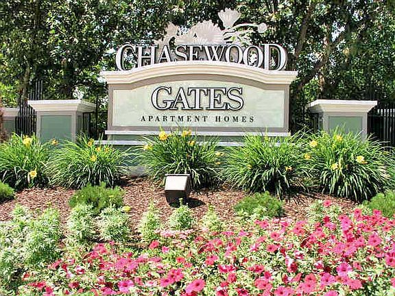 3rd image of 6058 Chasewood Pkwy APT 1