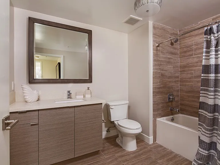5500 N Klump Ave — Photo 5