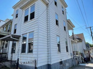 239 Locust St, Steelton, PA 17113