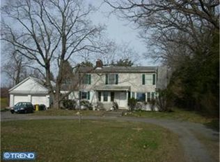 942 Hughes Dr, Hamilton, NJ 08690