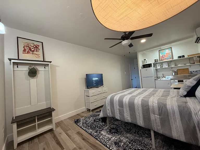 920 E Colter St — Photo 11