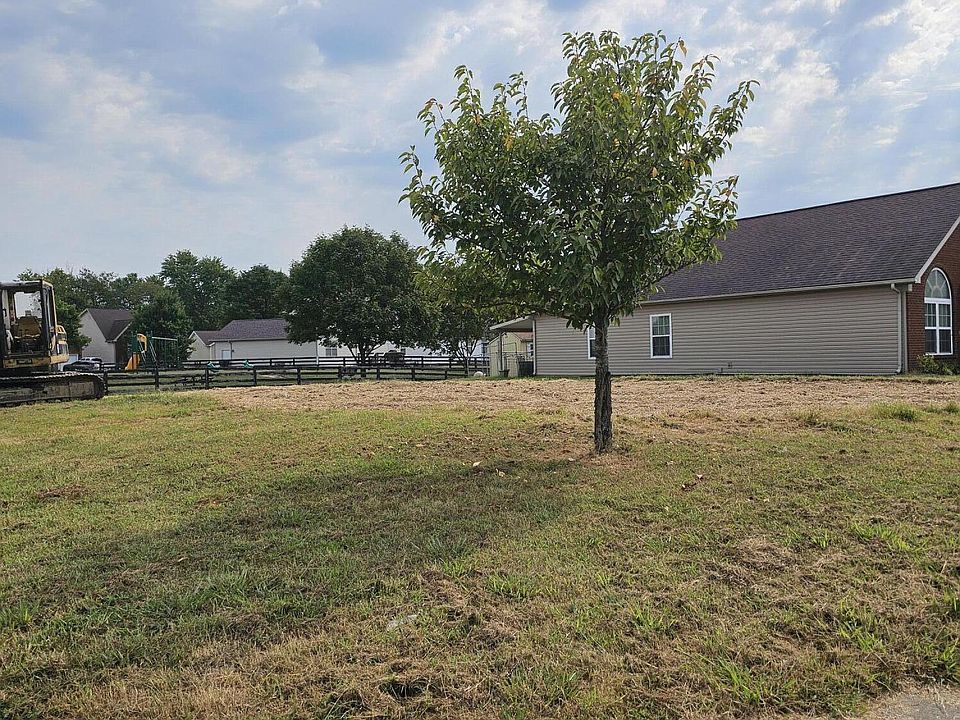 2nd image of 14810 James Madison Ct