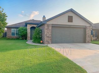 2318 102nd St, Lubbock, TX 79423