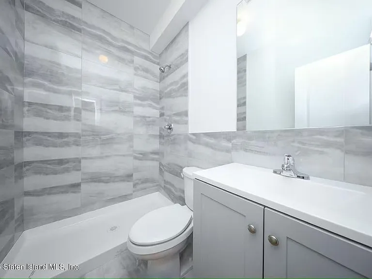 136 Beach St #2 — Photo 12